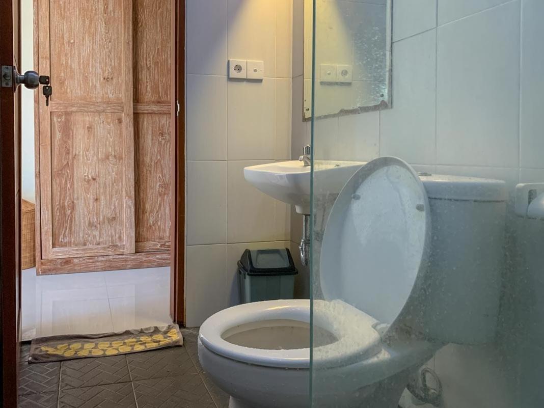 Lotus Bali Guest House Чангу Екстер'єр фото